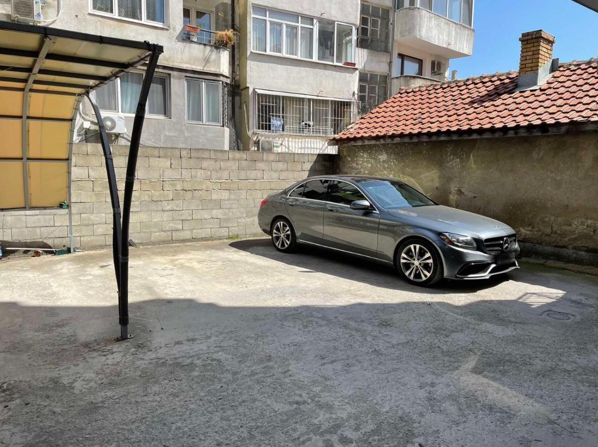 Colibri Central Apartment Варна Екстер'єр фото