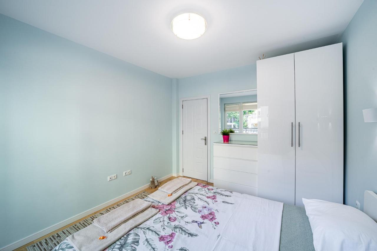 Colibri Central Apartment Варна Екстер'єр фото