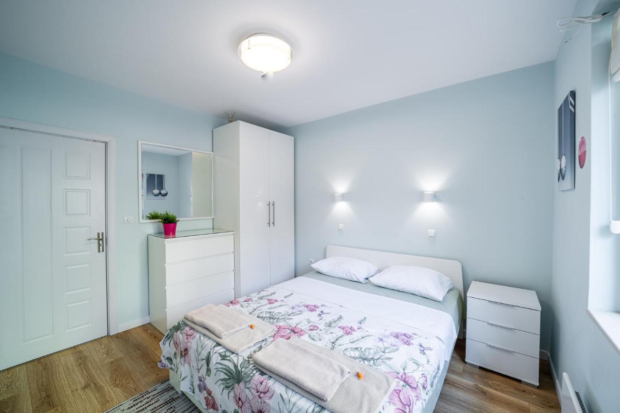 Colibri Central Apartment Варна Екстер'єр фото