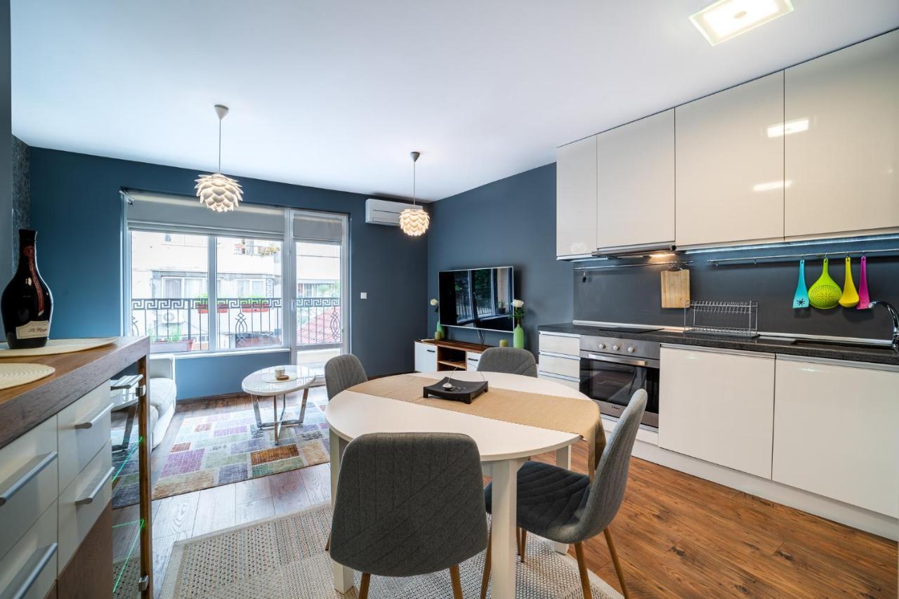 Colibri Central Apartment Варна Екстер'єр фото