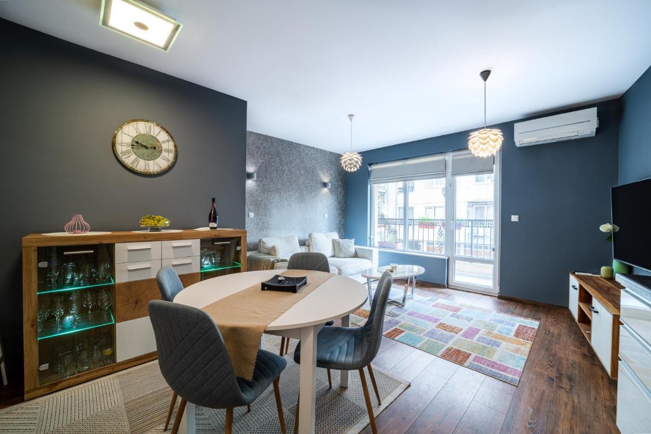 Colibri Central Apartment Варна Екстер'єр фото