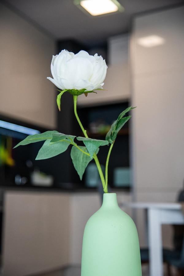 Colibri Central Apartment Варна Екстер'єр фото